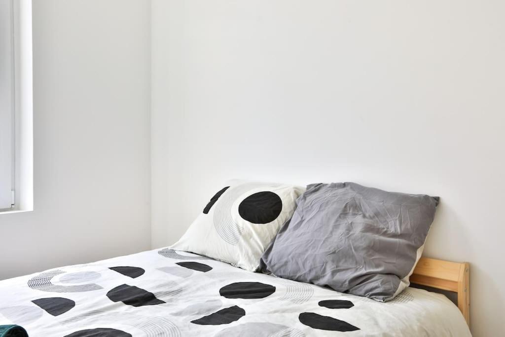 Suite Lumineux Et Moderne, Parking Gratuit, Mulhouse Centre ภายนอก รูปภาพ