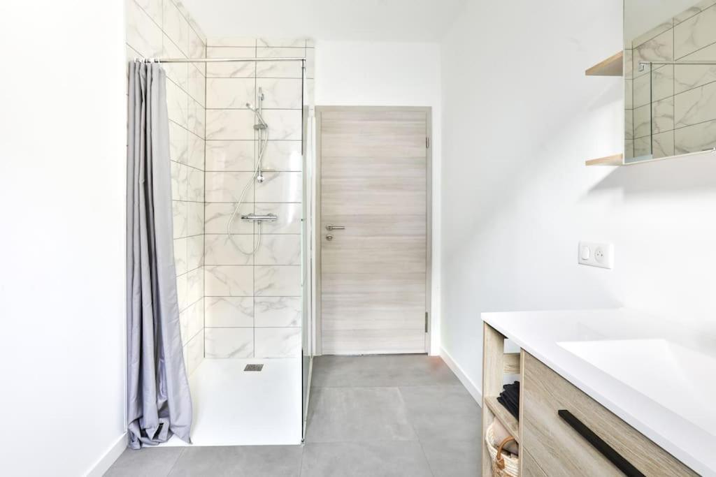 Suite Lumineux Et Moderne, Parking Gratuit, Mulhouse Centre ภายนอก รูปภาพ