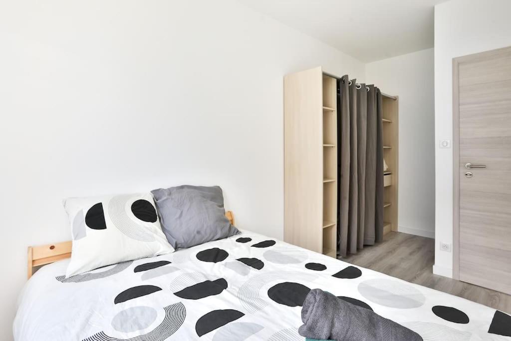 Suite Lumineux Et Moderne, Parking Gratuit, Mulhouse Centre ภายนอก รูปภาพ